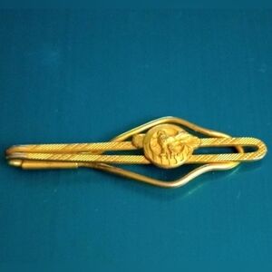 Vintage Men's Gold Tone Tie Bar Clip With Eagle Design 2.5"